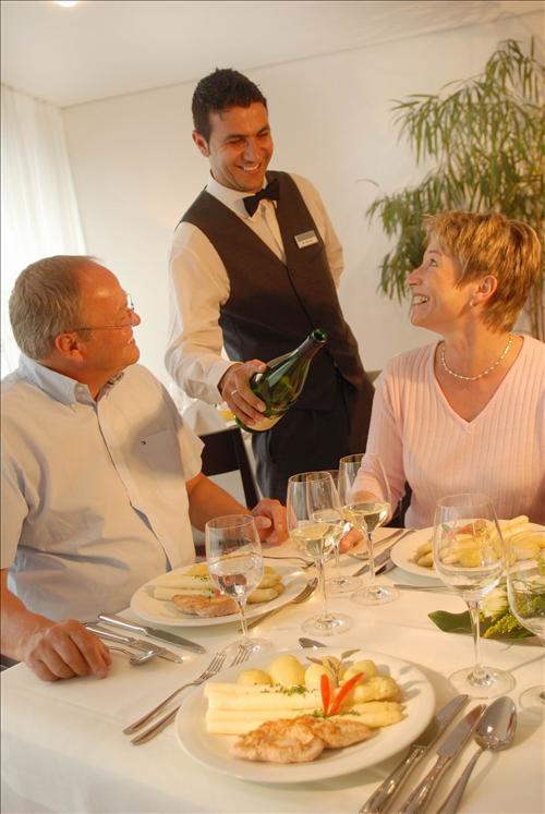 Landhotel Allgaeuer Hof Wolfegg Restoran foto
