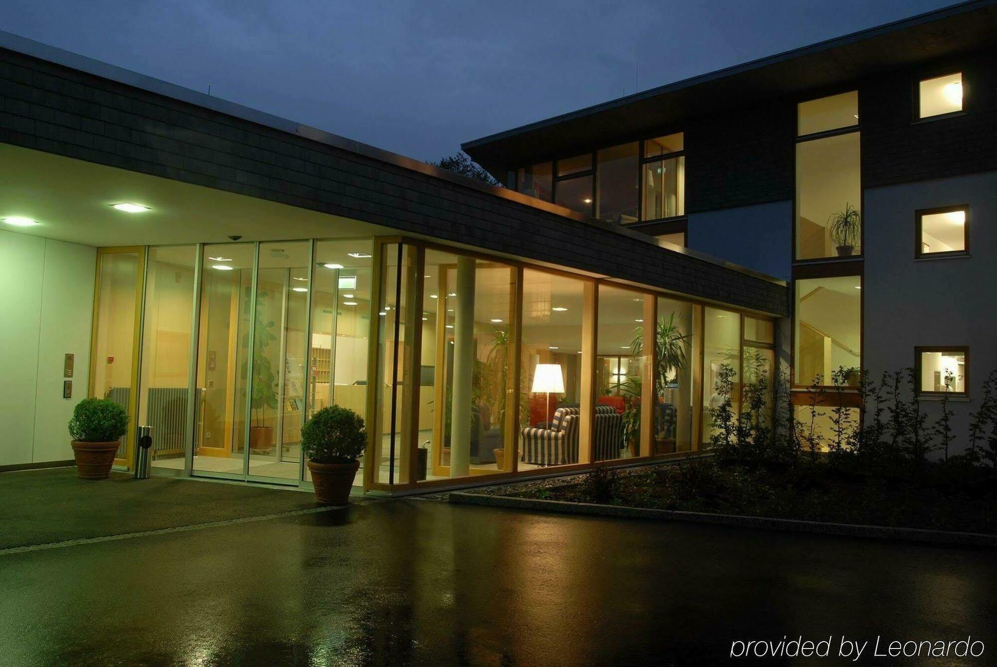 Landhotel Allgaeuer Hof Wolfegg Bagian luar foto
